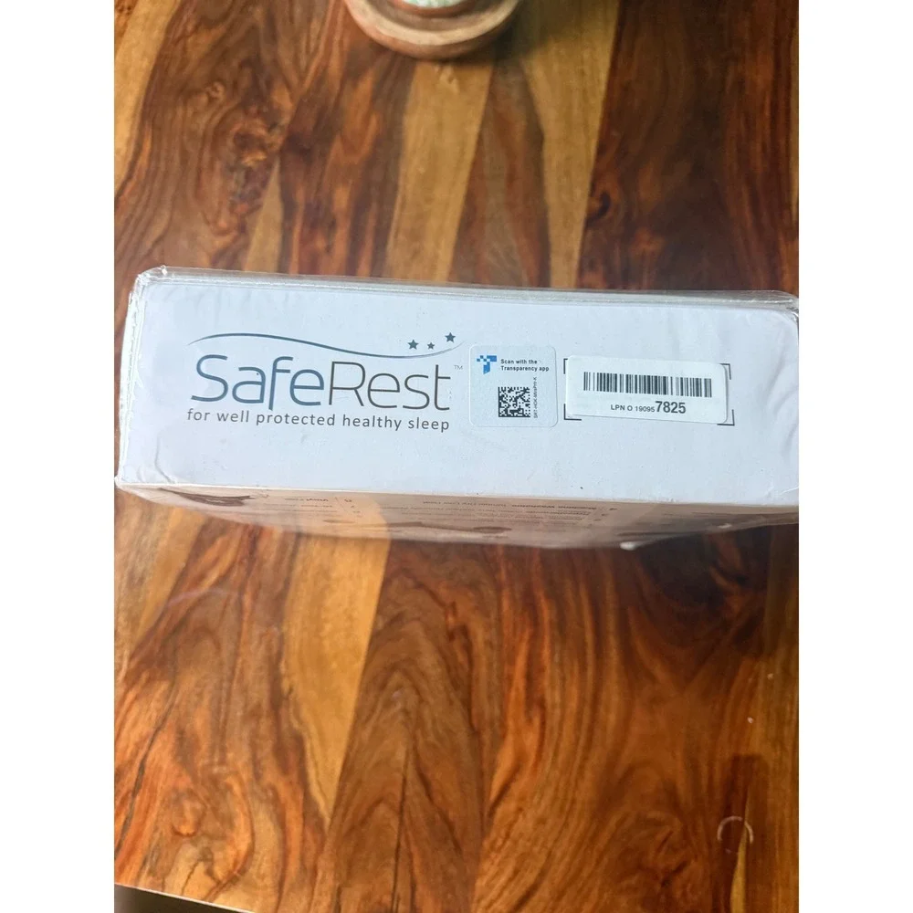 SafeRest Premium King Mattress Protector Waterproof Cotton Terry Breathable